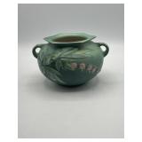 Roseville Bleeding Heart Vase