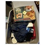 A tote with Alaska kitchen, set belt, luggage