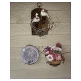 Wall decorations and metal birdhouse hanging