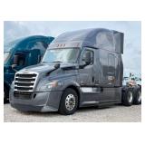 2020 Freightliner Cascadia PT126 Semi Truck
