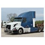 2012 Volvo 630 Semi Truck