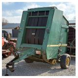 John Deere 430 Round Baler