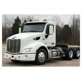 2017 Peterbilt 579 Semi Truck