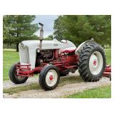 1957 Ford 850 Tractor