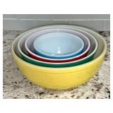 Pyrex Nesting Bowls
