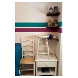 Household Furniture & Décor