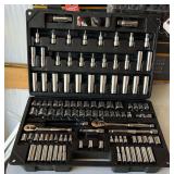 Stanley 110-Piece Tool Set