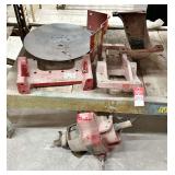 New & Used IH Tractor Parts
