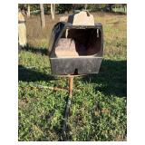 Easy Way Livestock Mineral Feeder