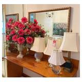 Quality Table Lamps & Wall Hangings