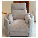 Glory Oceanic Co. Upholstered Lift Chair