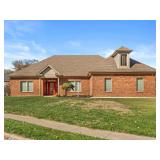 Clarksville Gutford Woods 2016-Built 3BR/3BA 2700+ SF 3-CAR Garage Online Auction