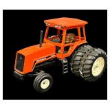 ERTL Deutz Allis 8030 Tractor