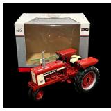 Spec Cast Farmall IH 504 Tractor - 2005 Lafayette Farm Toy Show Edition