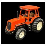 ERTL Deutz Allis 8010 Tractor