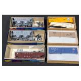 HO Guage Unassembled Box Cars
