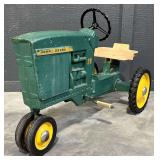 Ertl John Deere "20" Series Pedal Tractor