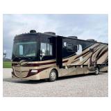 2013 Discovery 40E Luxury Motor Coach