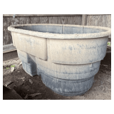 Rubbermaid 100Gal Poly Tank