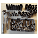 Craftsman 1/4' & 1/2' sockets & Rachets