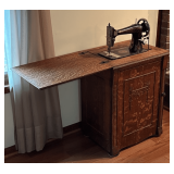 Franklin Sewing Machine & Oak Cabinet