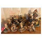 Boyd's Collection LTD Figurines