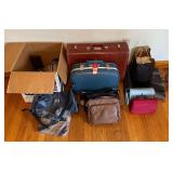 Luggage & Purses