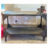 Heavy Duty Workbench with Vise