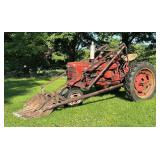 1946 Farmall H Tractor with New Idea Loader