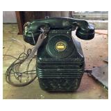 Vintage Wall Mounted Hand Crank Telephone