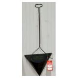 Vintage  L. Ruhl 1807 Brownsboro Rd Groceries Dust Pan
