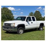 2005 Chevrolet 2500HD Pick Up Truck