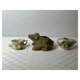 McCoy Pottery Frog Planter and Pine Cone Creamer and Sugar Set