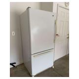 Amana Refrigerator