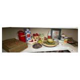 Fruit Motif Kitchenware And Decor