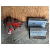 Columbian 4' Vise & Shop Built Anvils
