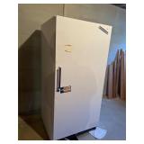 Deep freezer