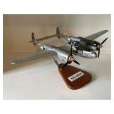 Lockheed P-38L 1:72 scale model plane