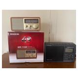 2 - radios