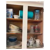 Assorted kitchenware
