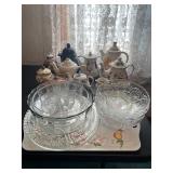 Assorted teapots and glassware