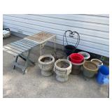 Assorted pots and tables