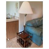 Table lamp/magazine rack