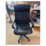 Black office chair