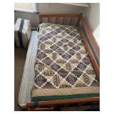 Trundle Day bed and bedding
