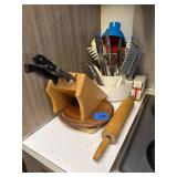 Kitchen utensils