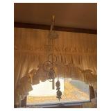 Wind chime, light, globes