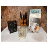 Assorted kitchen gadgets