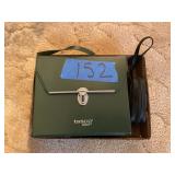 Tasco binoculars 2pair