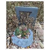 Concrete pot, living wall